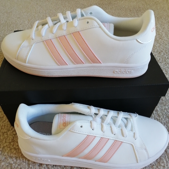 GRAND COURT BASE SHOES - Picture 3 of 6